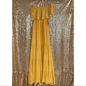 yellow off the shoulder maxi ☀️